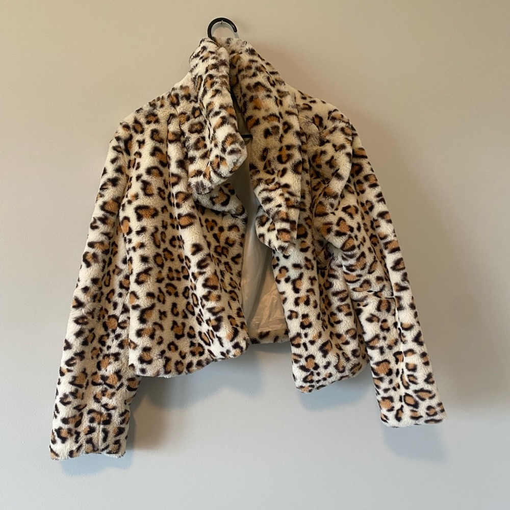 Fashion Nova Leopard Print Teddy Jacket - Picture 2 of 2